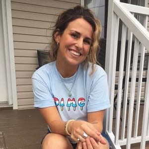 Meet your Posher, Alicia